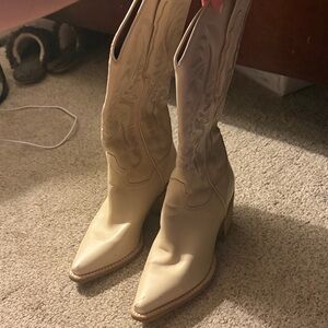 Jeffrey Campbell Cream Heeled western cowboy Boots